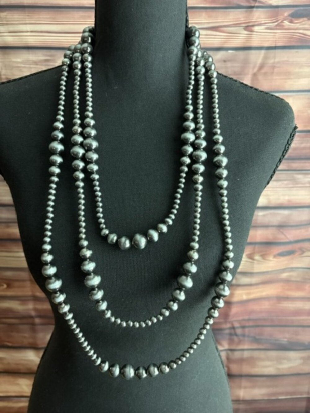 Tipi Western 3 Layered Navajo Pearl Style Necklace NWT